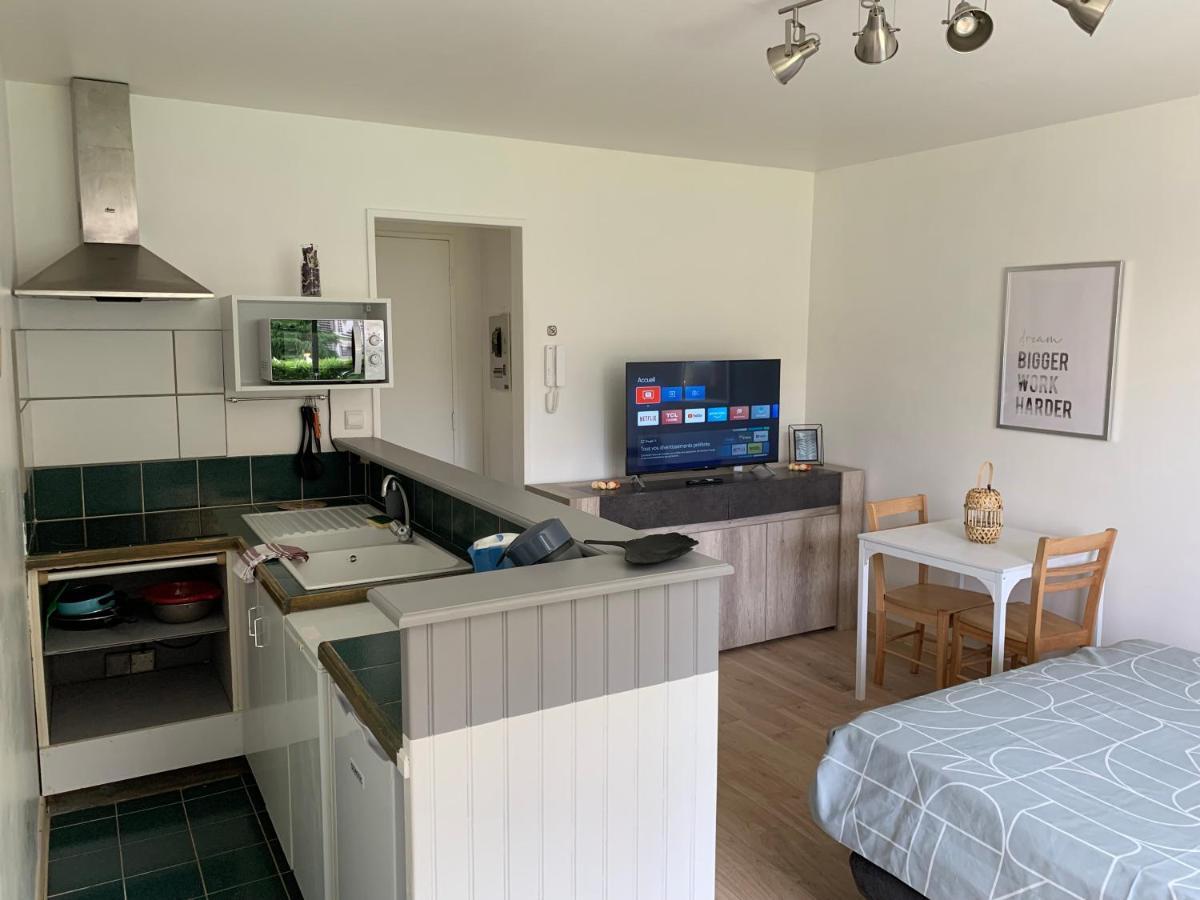 Mission 36 - Wifi - Calme Et Tranquillite - Residence Beausejour Троа Екстериор снимка